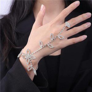 YERTTER Silver Flower Rhinestone Bracelet Finger Ring Link Bracelet Slave Link
